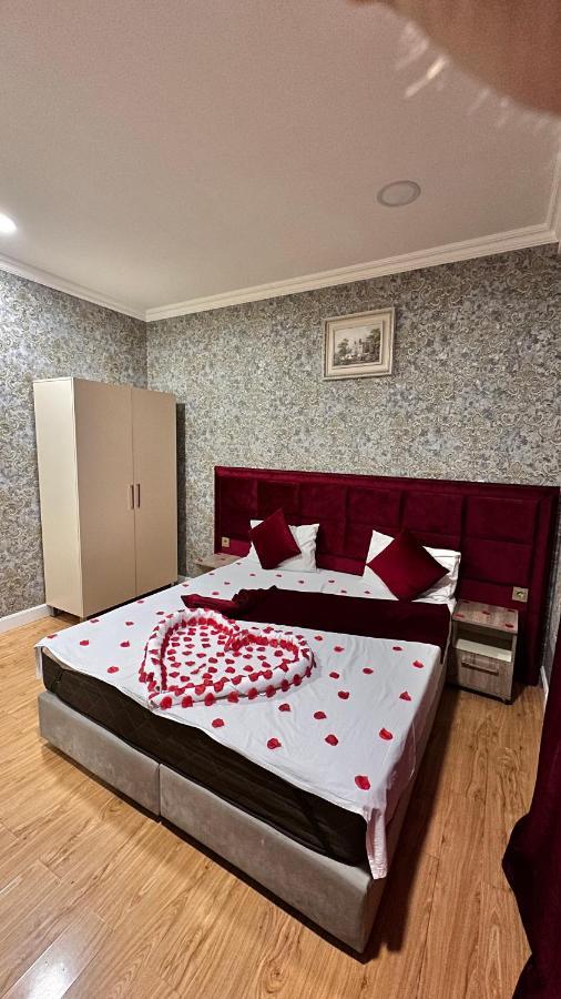 Eleon Hotel Baku Exterior foto