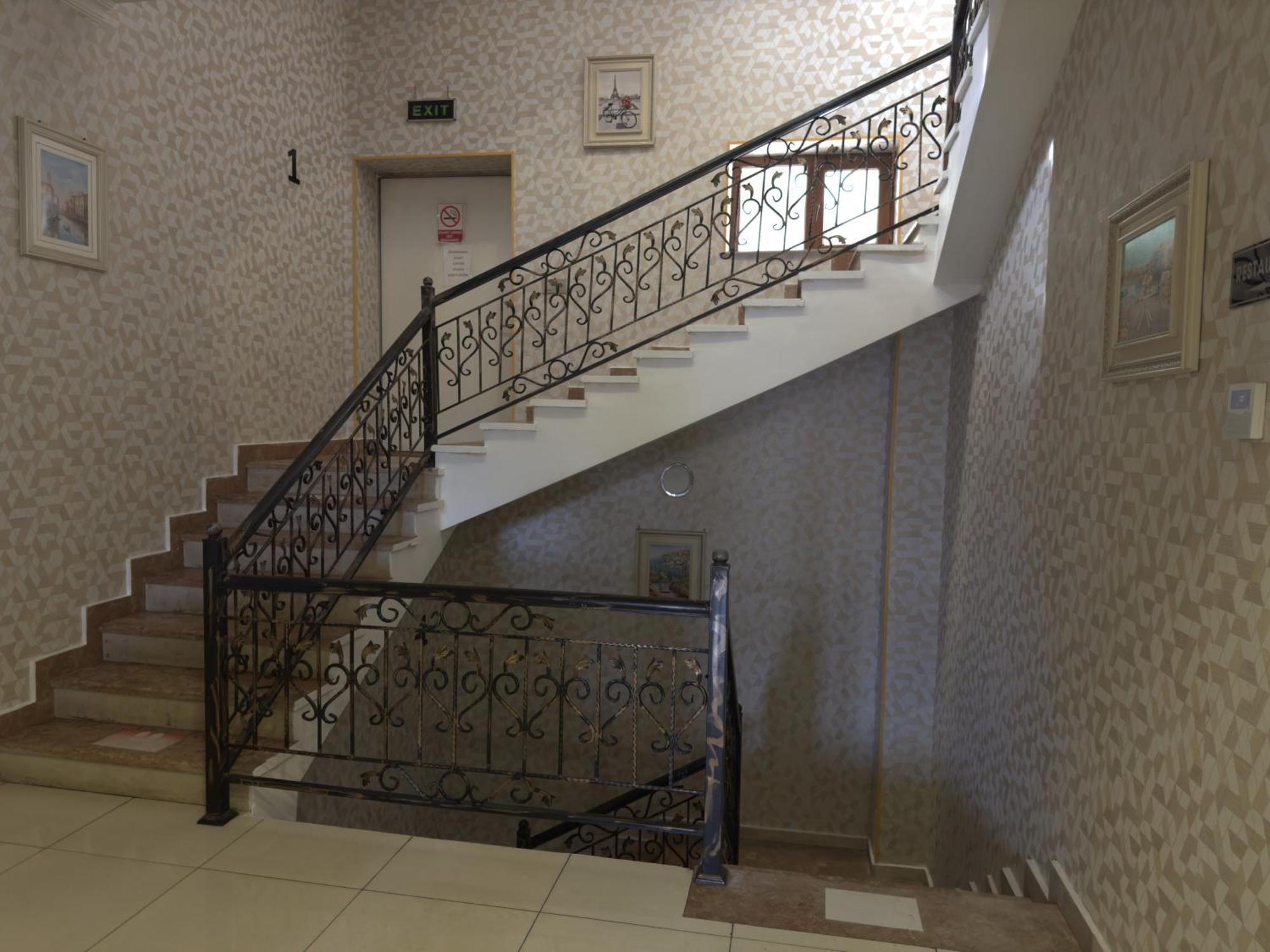 Eleon Hotel Baku Exterior foto